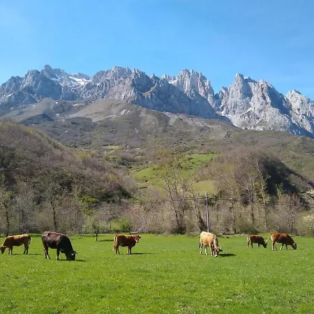 Cumbres De Valdeon 2*