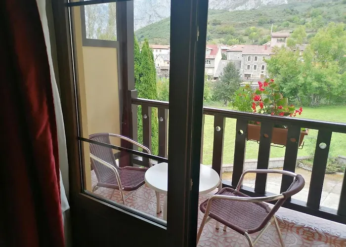 Cumbres De Valdeon 2*